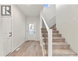 16 830 Brighton BOULEVARD, Saskatoon — photo 2