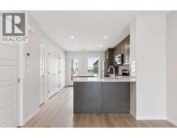 84 Livingston Parade NE, Calgary — photo 12