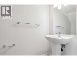 84 Livingston Parade NE, Calgary — photo 18