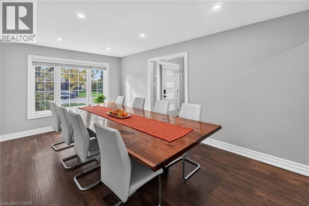 223 STAGECOACH Drive, Hamilton — photo 7