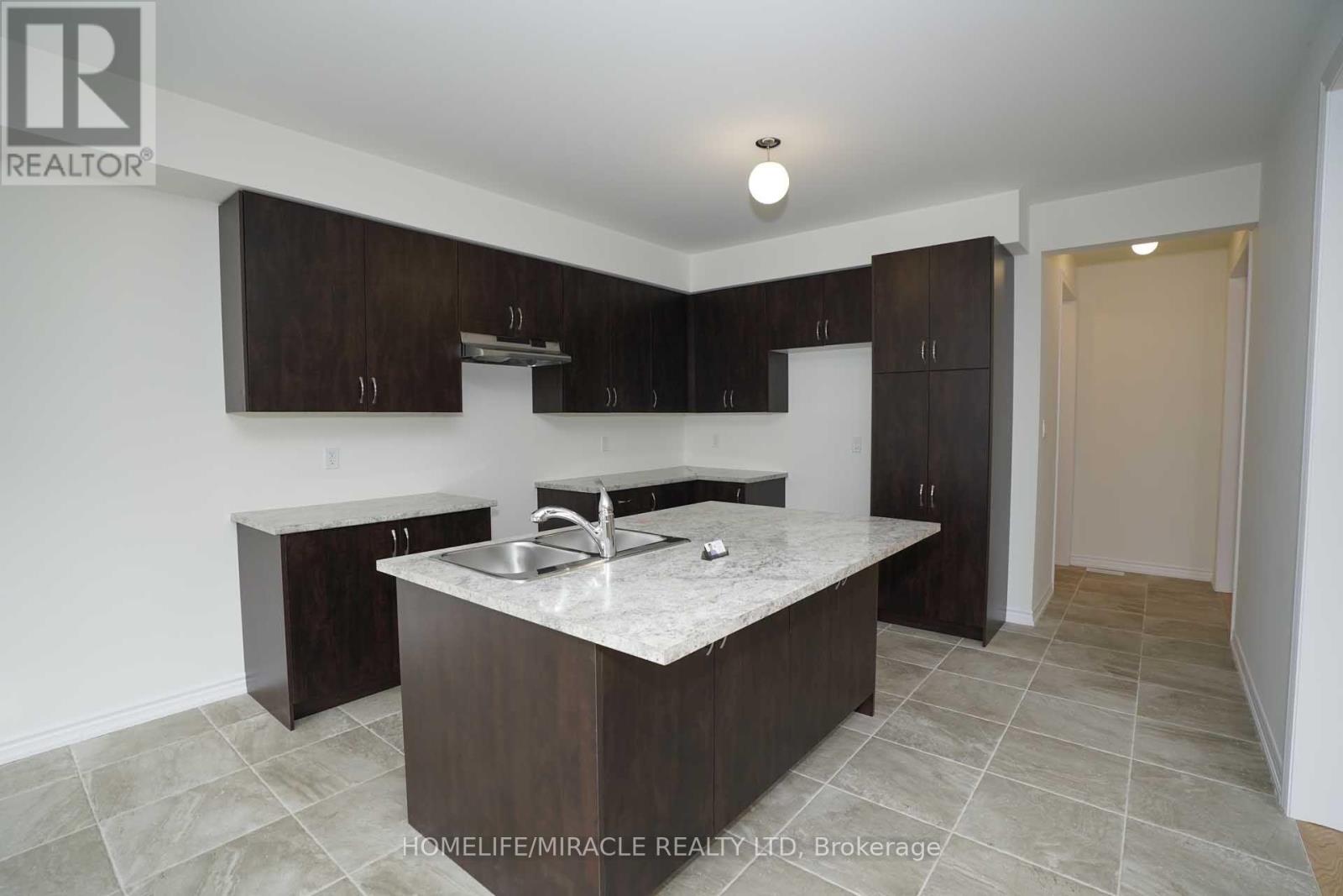 UPPER - 7 LUDLOW DRIVE, Barrie (Innis-Shore) — photo 8