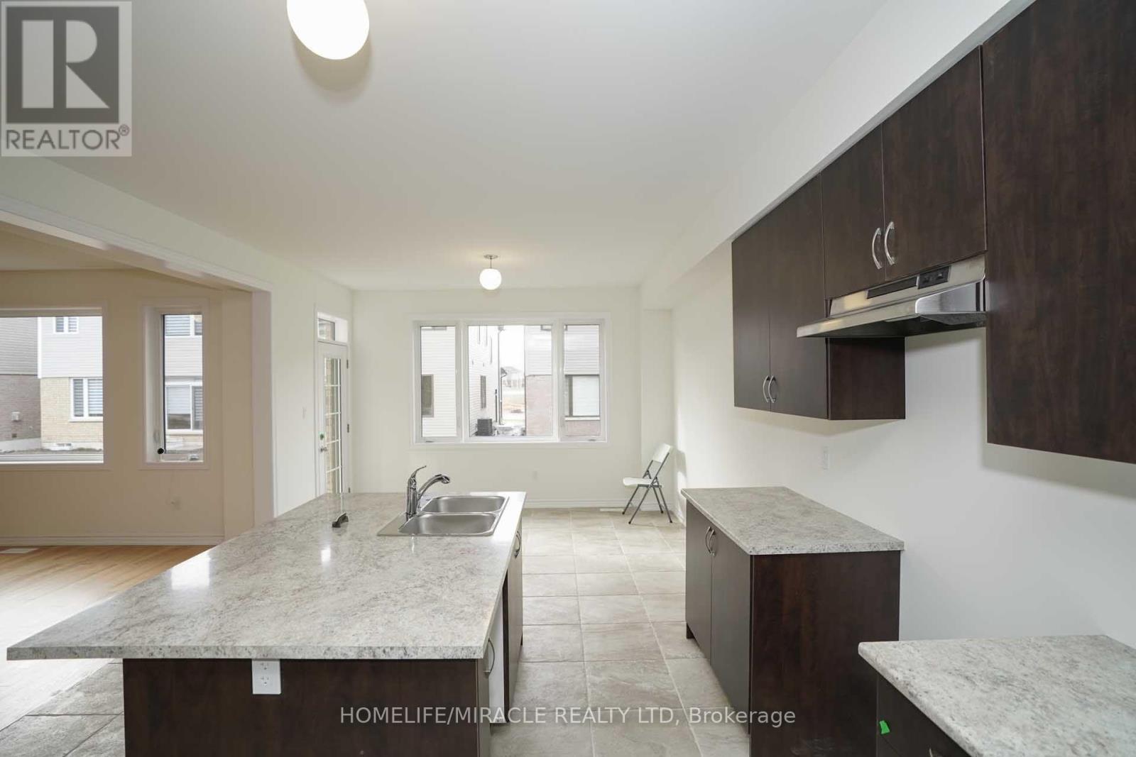 UPPER - 7 LUDLOW DRIVE, Barrie (Innis-Shore) — photo 9