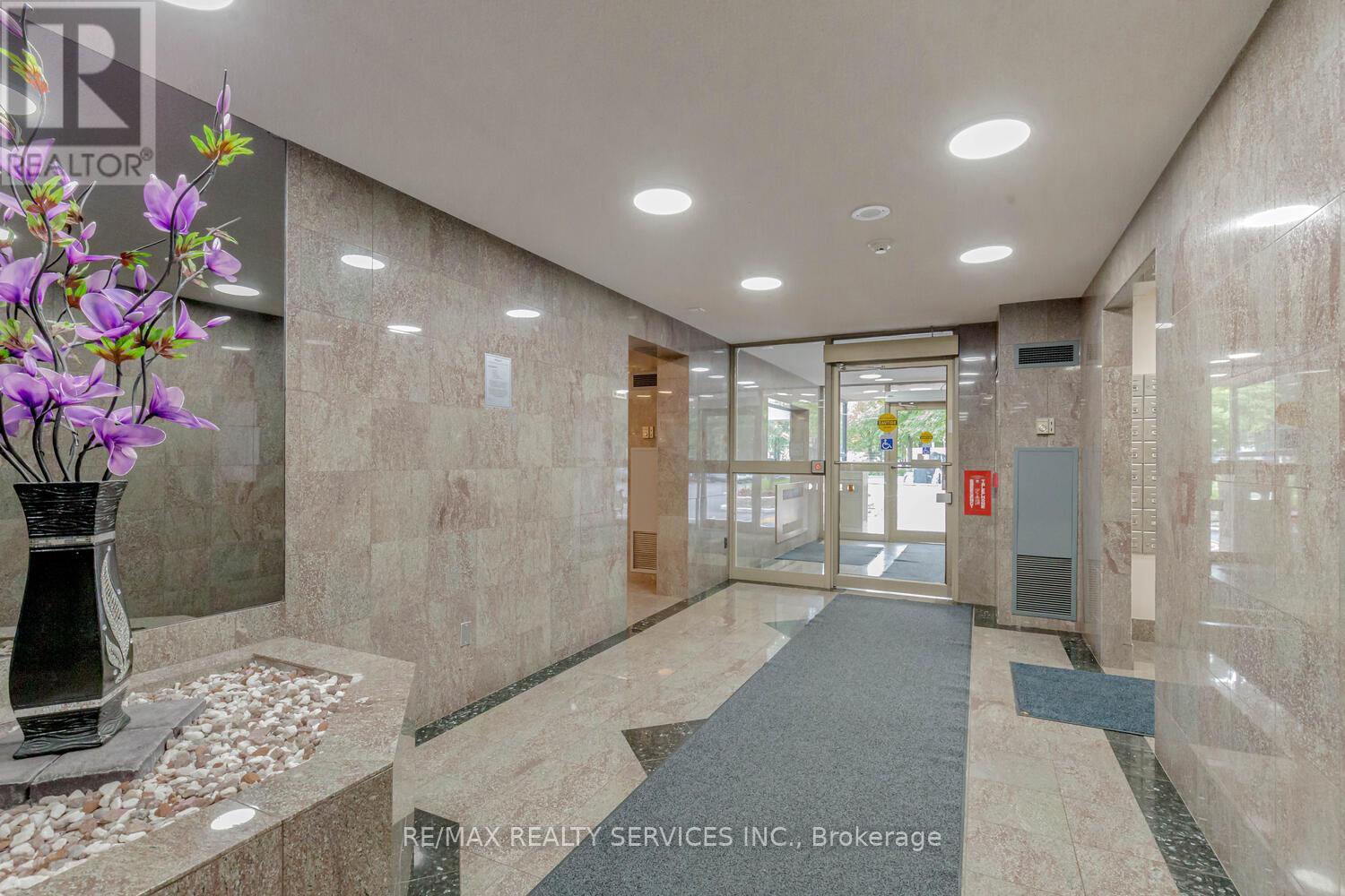 302 - 30 MALTA AVENUE, Brampton (Fletcher's Creek South) — photo 3