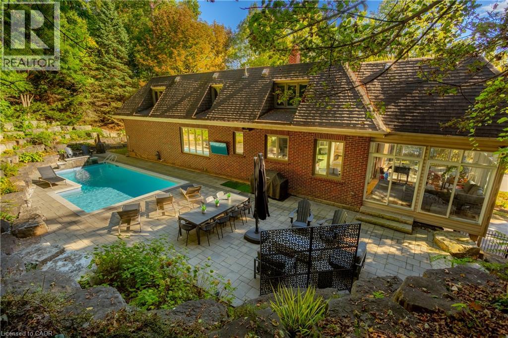 139 OAKLANDS PARK Court, Burlington — photo 5