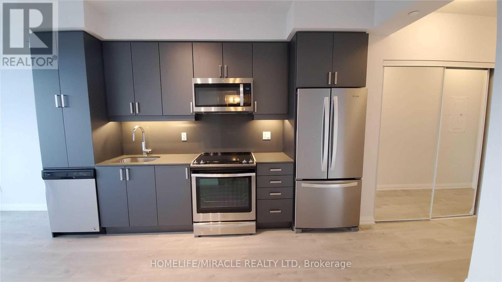 Photo of 710 - 7895 JANE STREET