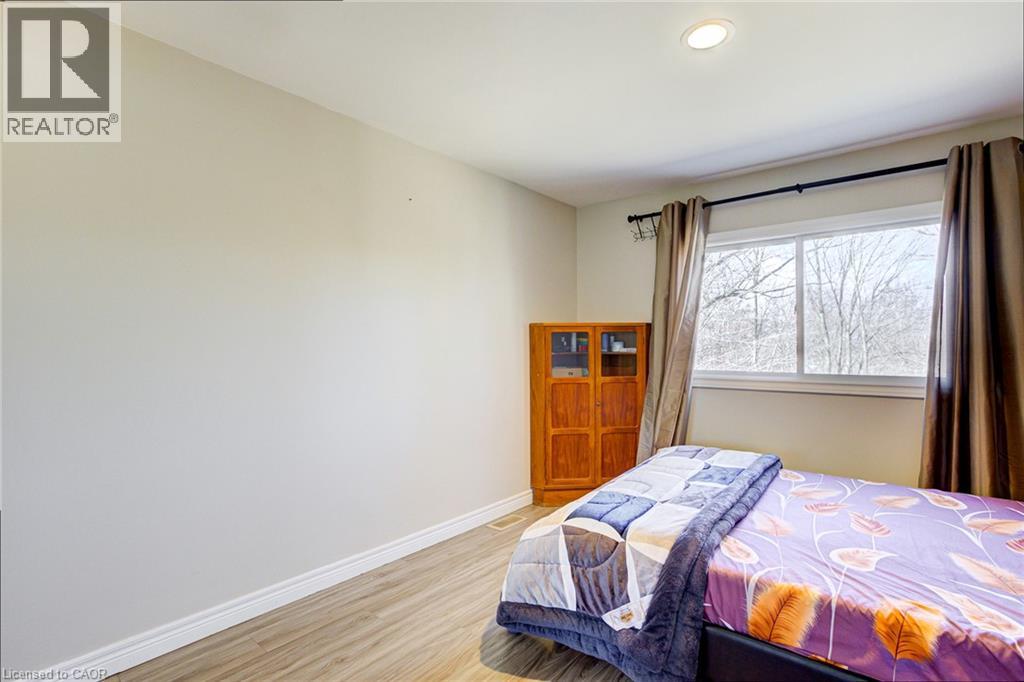 22 BLACKHORNE Crescent Unit# Upper, Kitchener — photo 11