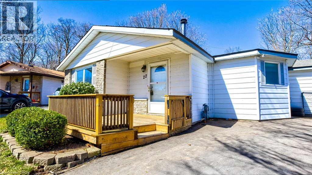 22 BLACKHORNE Crescent Unit# Upper, Kitchener — photo 3