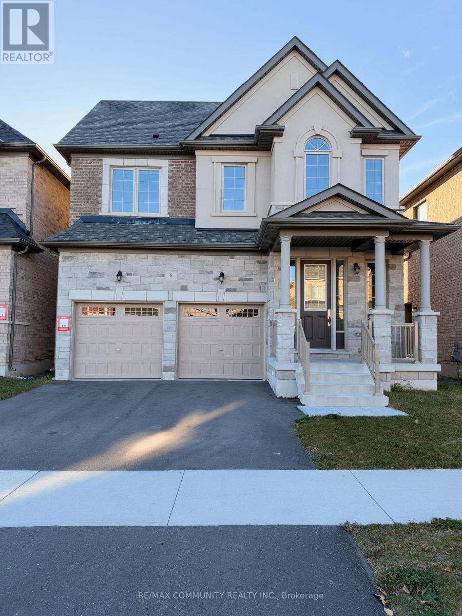 6 Wesley Brooks Street, Clarington, ON photo 1