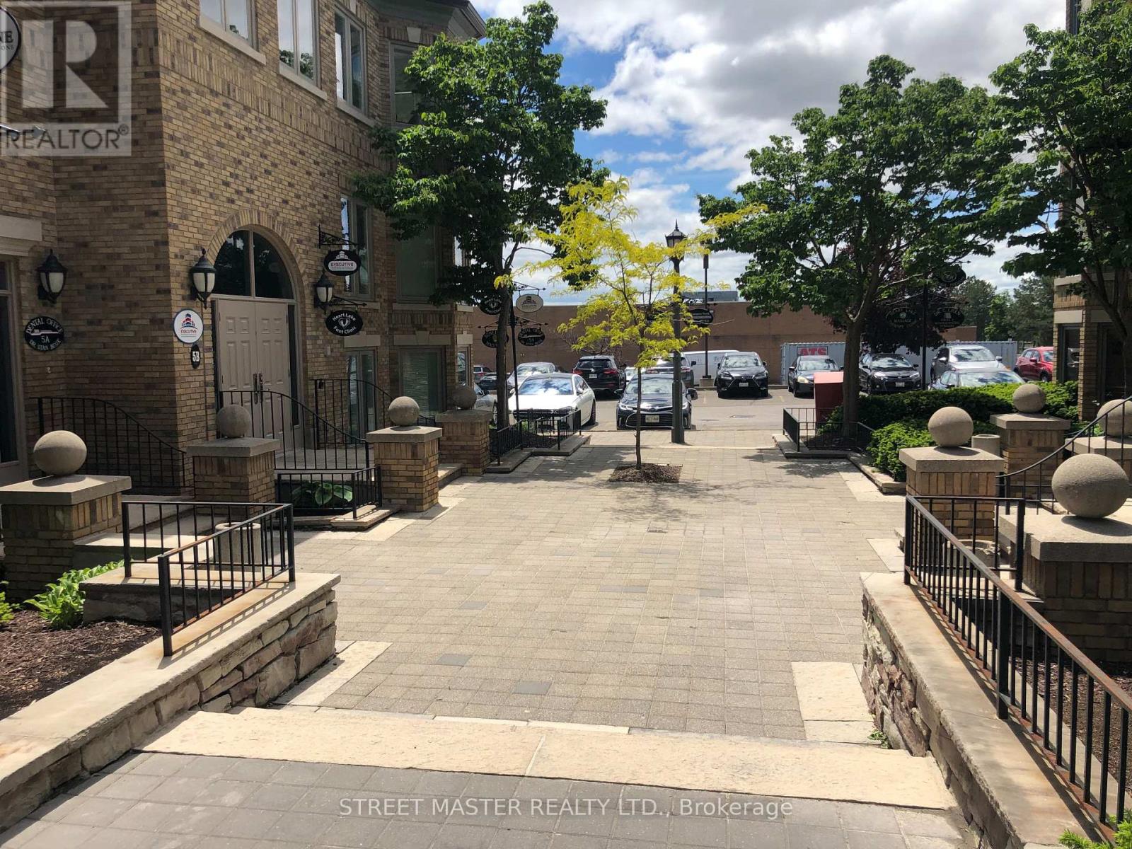 200 - 1A CONESTOGA DRIVE, Brampton (Heart Lake West) — photo 3