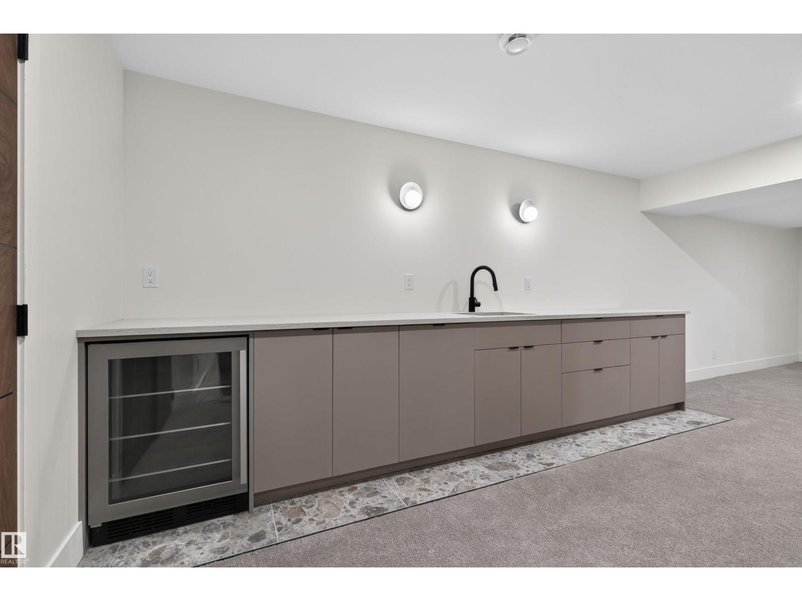 Property photograph 53 for MLS E4514280