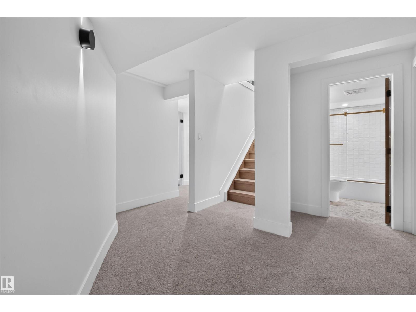 Property photograph 41 for MLS E4514280