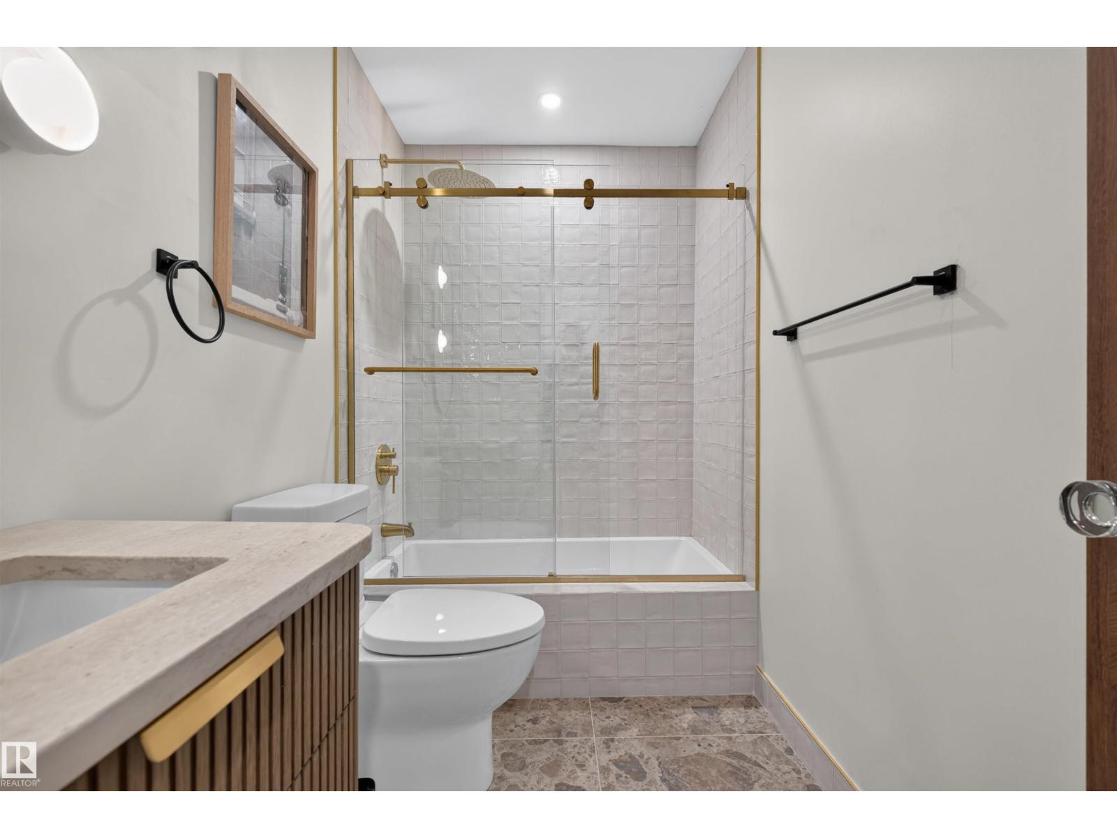 Property photograph 28 for MLS E4514280