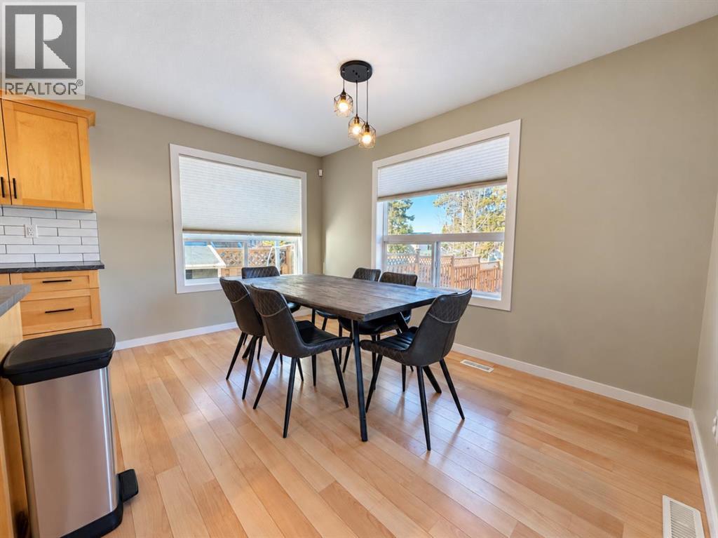 Listing photo – 6016 44 Avenue, Rocky Mountain House