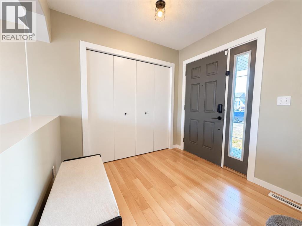 Listing photo – 6016 44 Avenue, Rocky Mountain House
