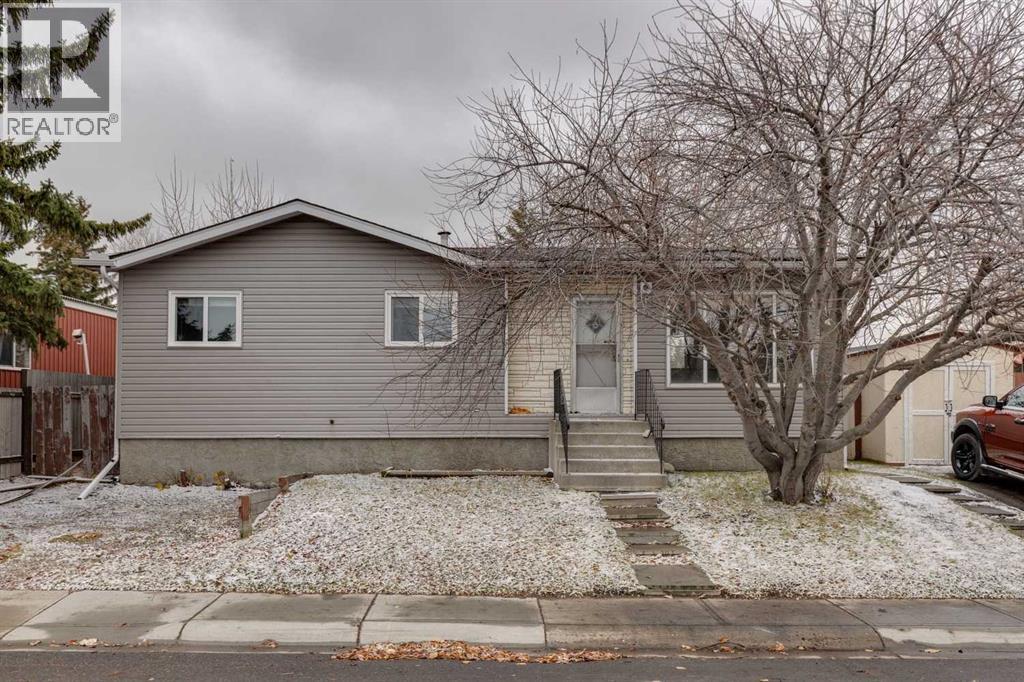 93 Big Hill Circle SE, Airdrie