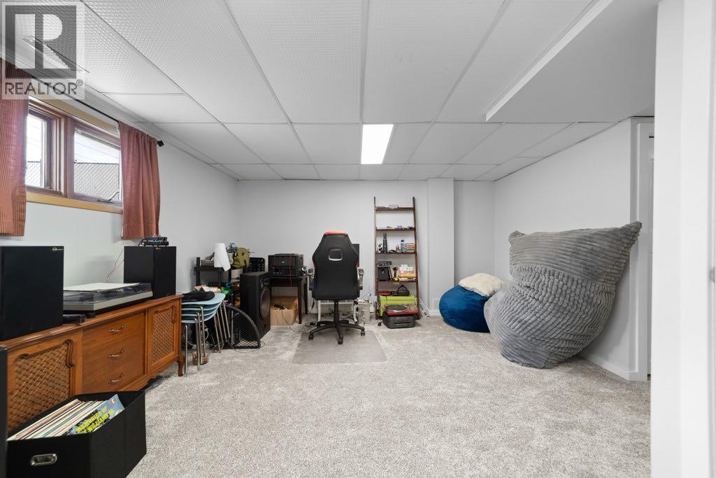 Listing photo – 4809 45 Street, Stettler