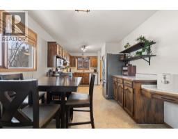4809 45 Street, Stettler — photo 8