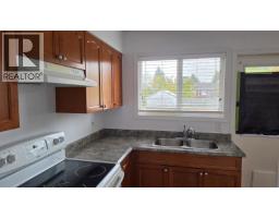 Photo 8 of 10, 4122 RAINBOW DRIVE · Prince George, BC
