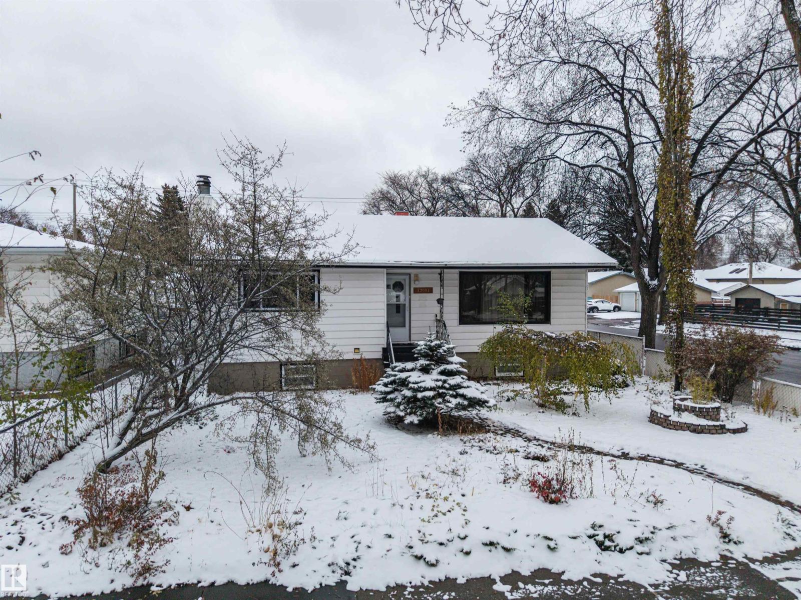 12001 49 ST NW, Edmonton