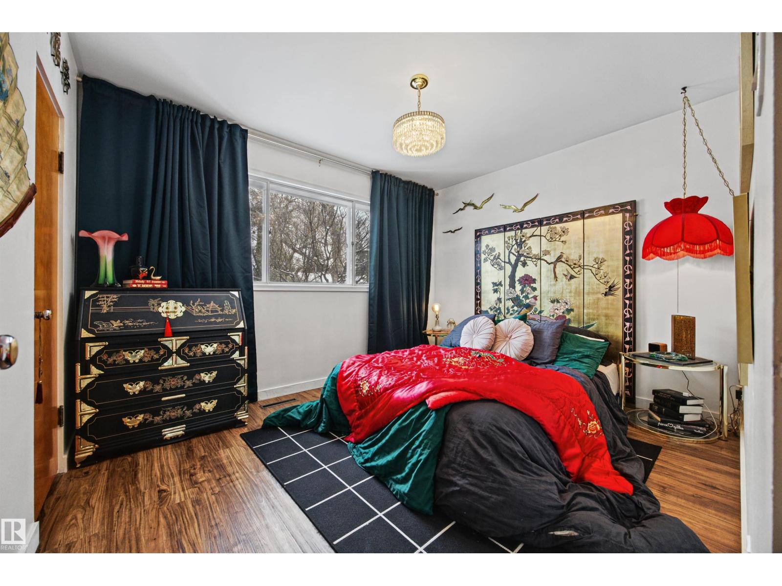 12001 49 Street NW, photo 23
