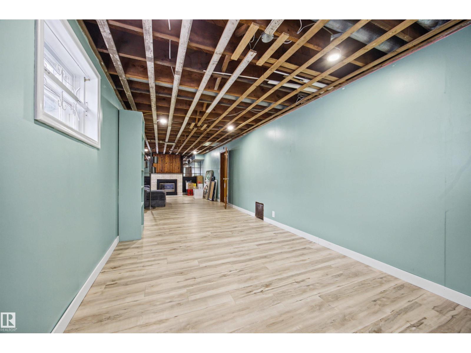 12001 49 Street NW, photo 39
