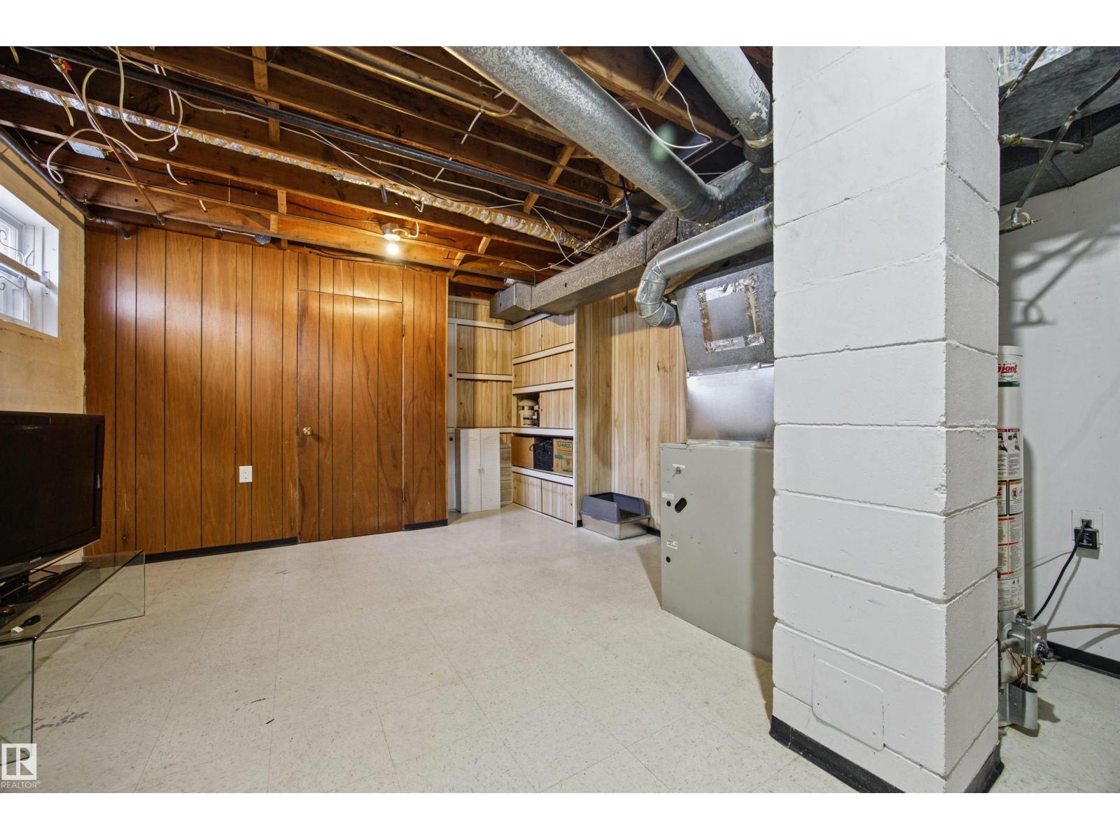 12001 49 Street NW, photo 40