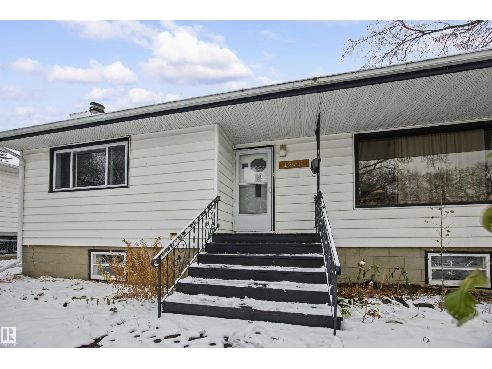 12001 49 Street NW, photo 8