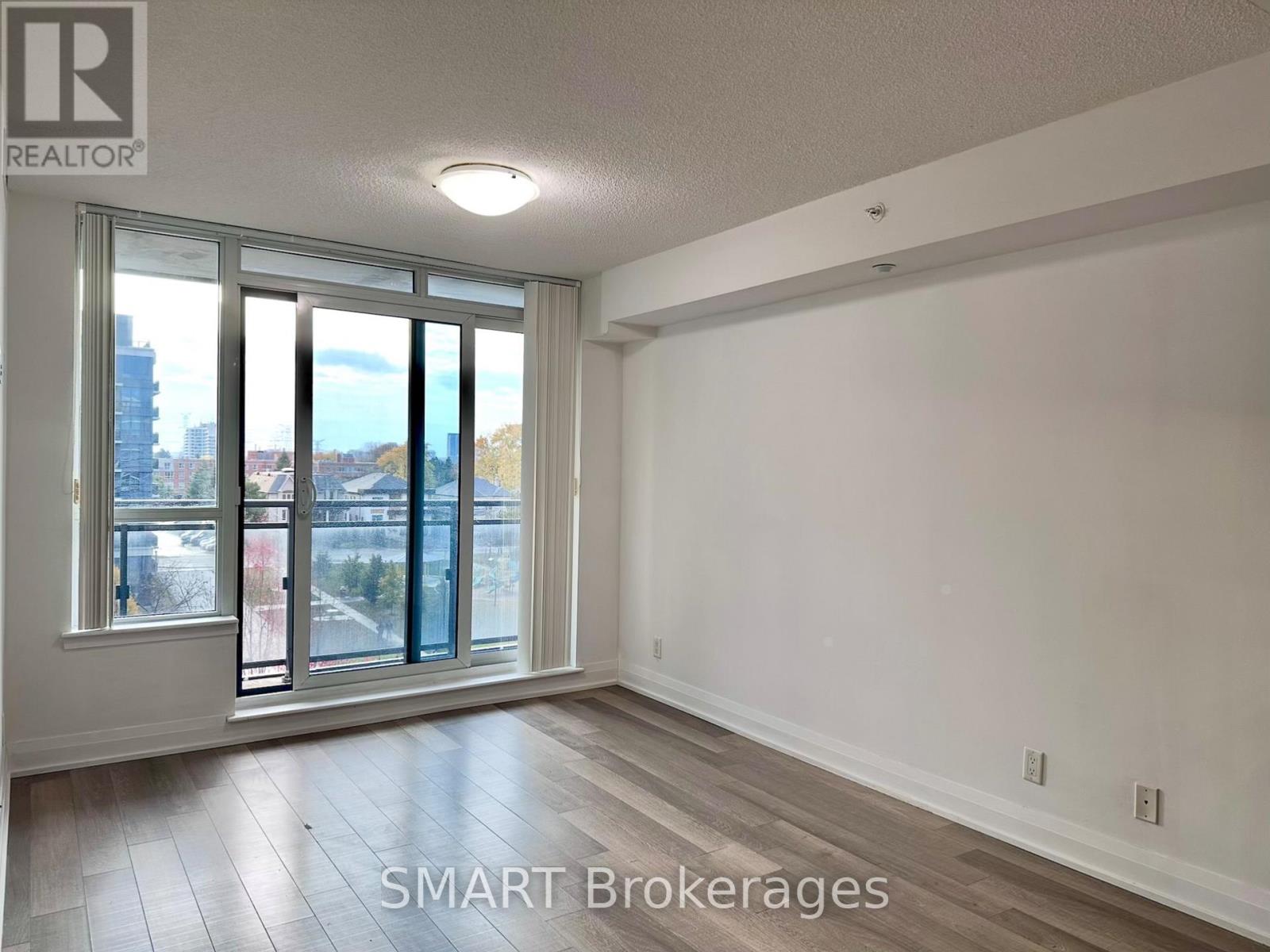 721 - 372 HIGHWAY 7 E, Richmond Hill (Doncrest) — photo 4