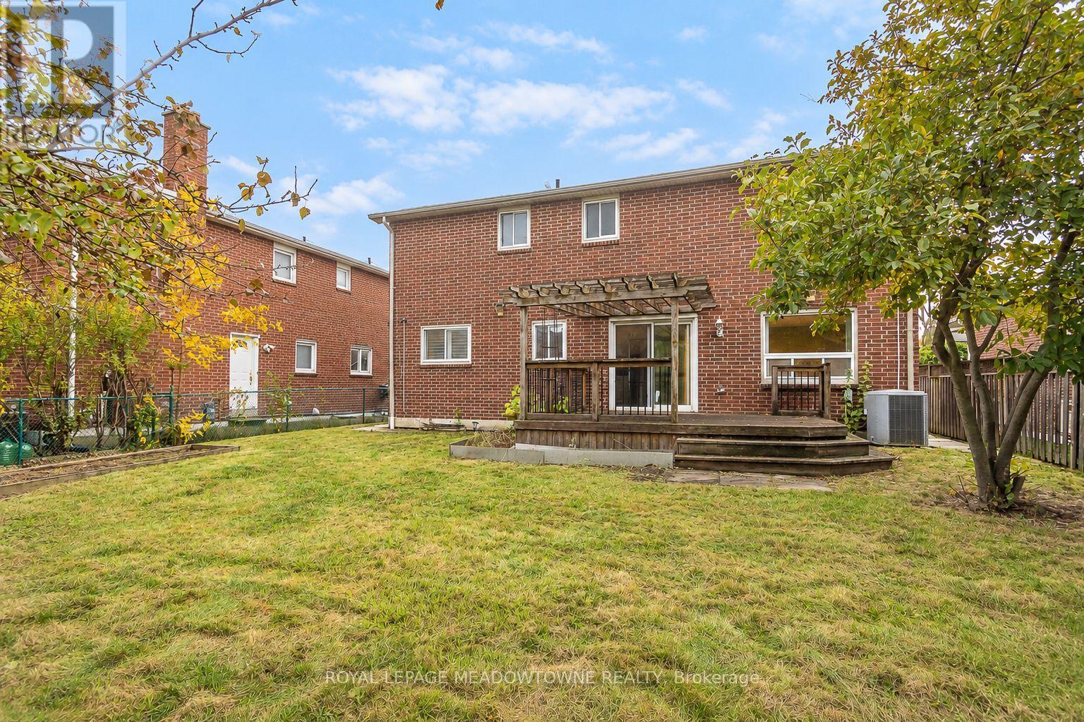 1870 BOUGH BEECHES BOULEVARD - 37