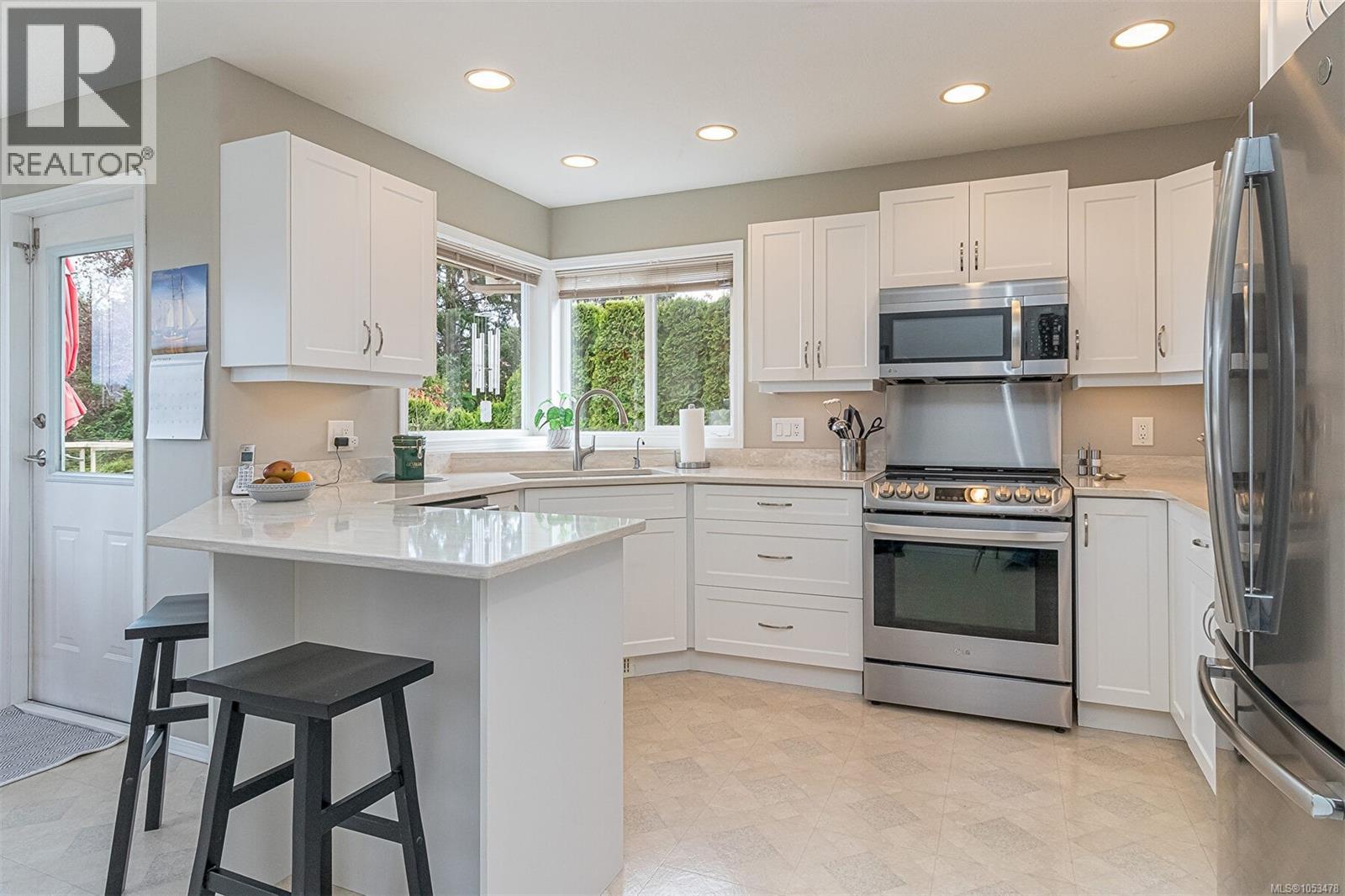 421A Walker Ave - 23