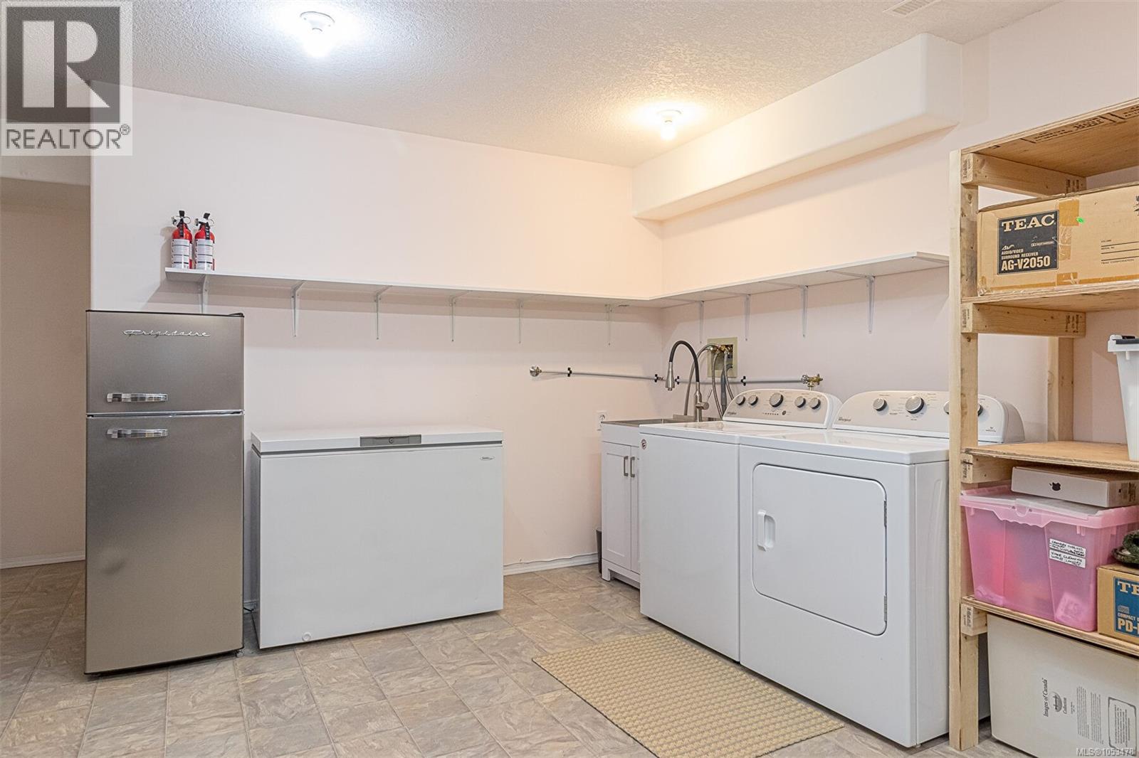 421A Walker Ave - 51