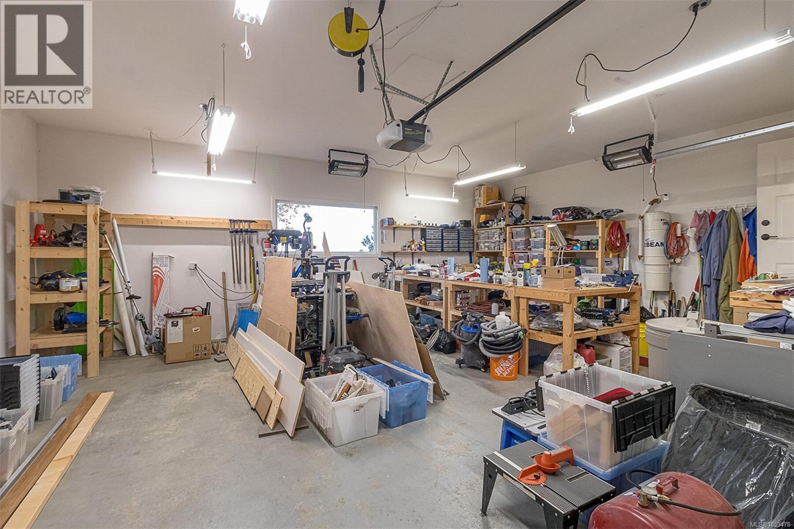 421A Walker Ave - 61
