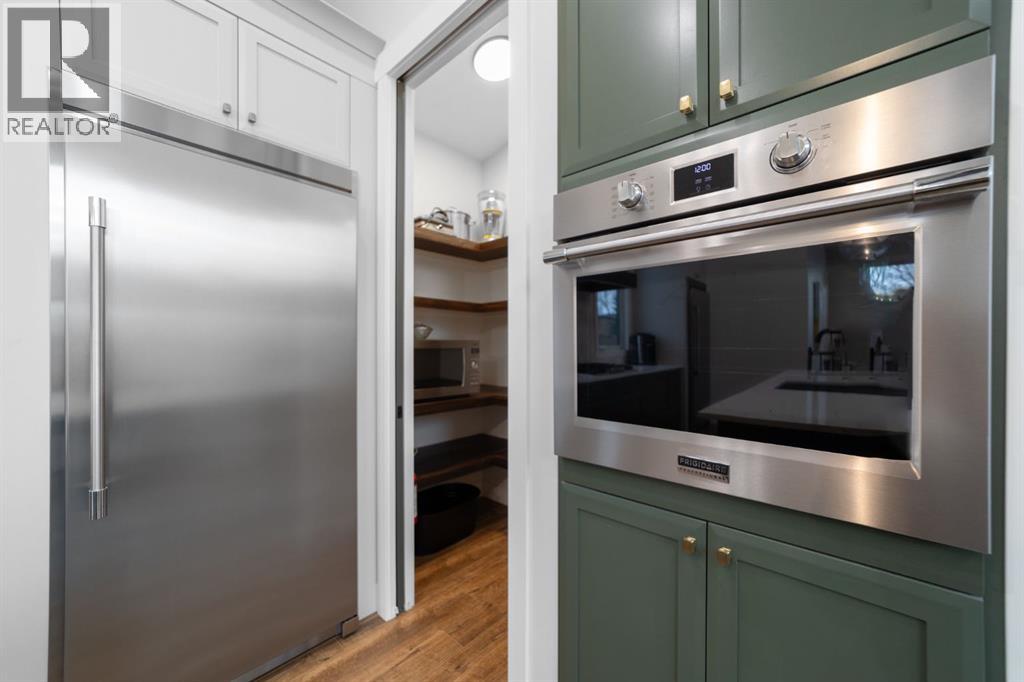 Property photograph 8 for MLS A2355702