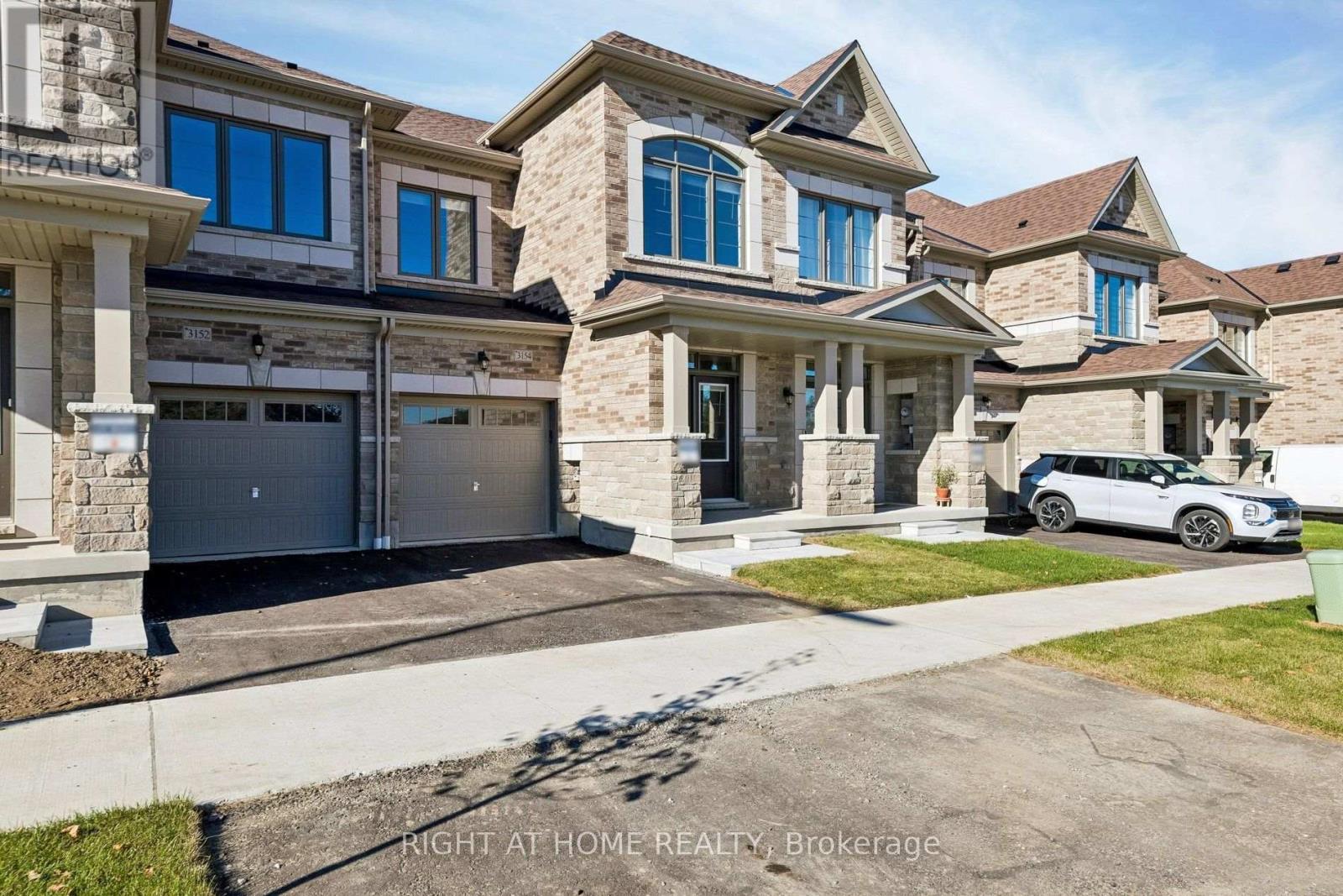 3154 SIDELINE 16, Pickering