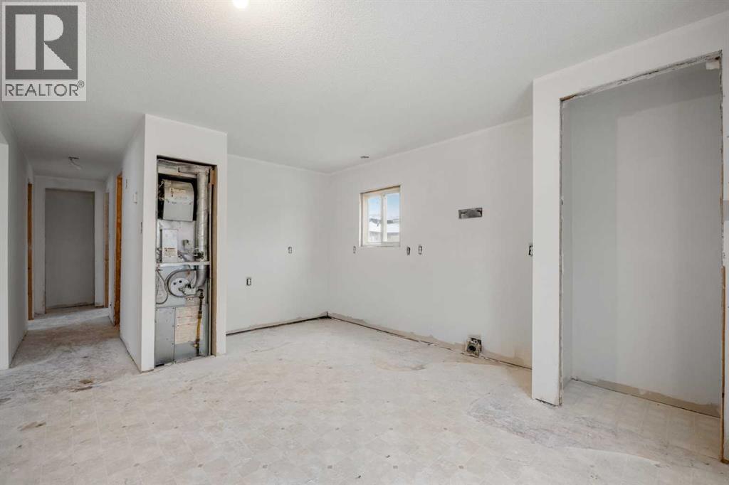 Property photograph 11 for MLS A2355455