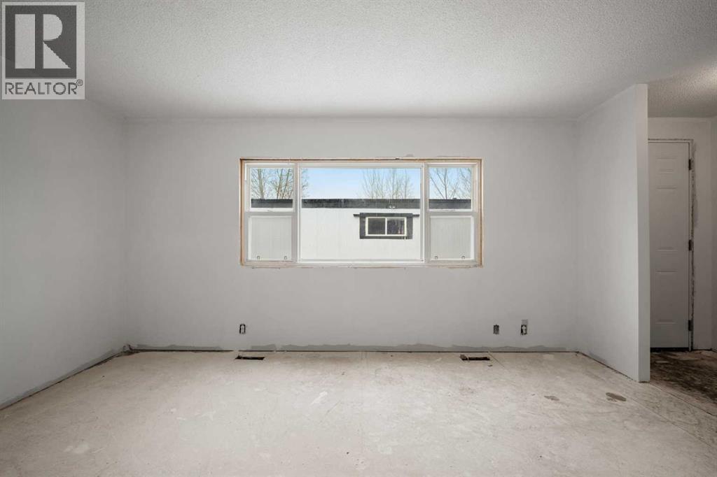 Property photograph 8 for MLS A2355455