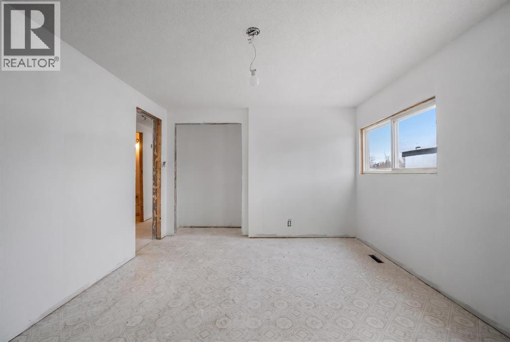 Property photograph 15 for MLS A2355455