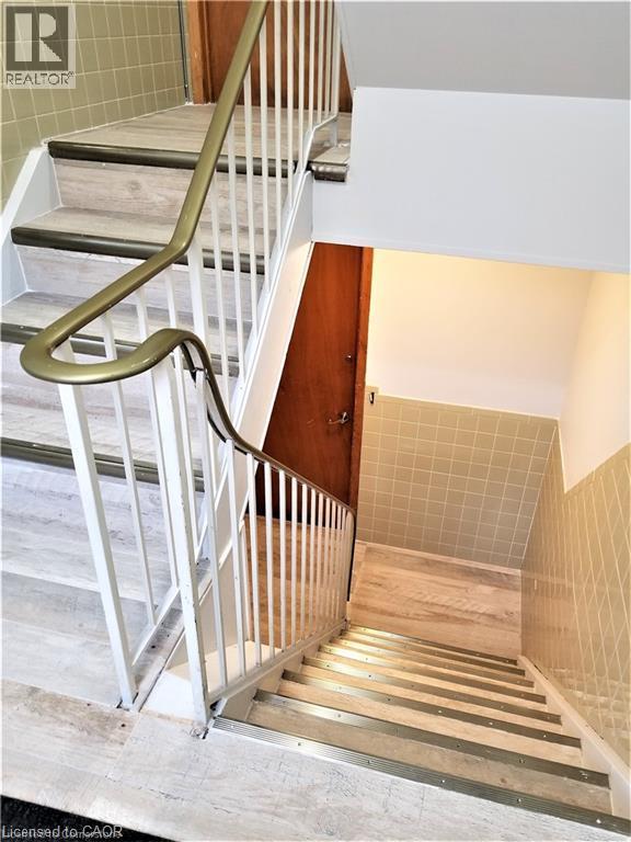 155 CHANDLER Drive Unit# 1, Kitchener — photo 3