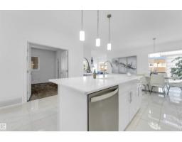 2512 13 AV NW, Edmonton — photo 17