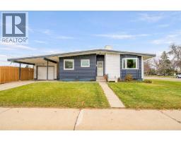 1301 3 Avenue NE, Medicine Hat