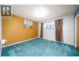 1301 3 Avenue NE, Medicine Hat — photo 10