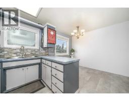 1301 3 Avenue NE, Medicine Hat — photo 14
