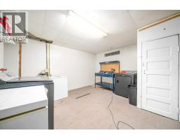 1301 3 Avenue NE, Medicine Hat — photo 26