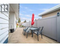 1301 3 Avenue NE, Medicine Hat — photo 31