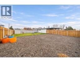 1301 3 Avenue NE, Medicine Hat — photo 33