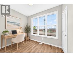 28 Mercado Road SE, Calgary — photo 5