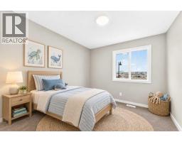 28 Mercado Road SE, Calgary — photo 9