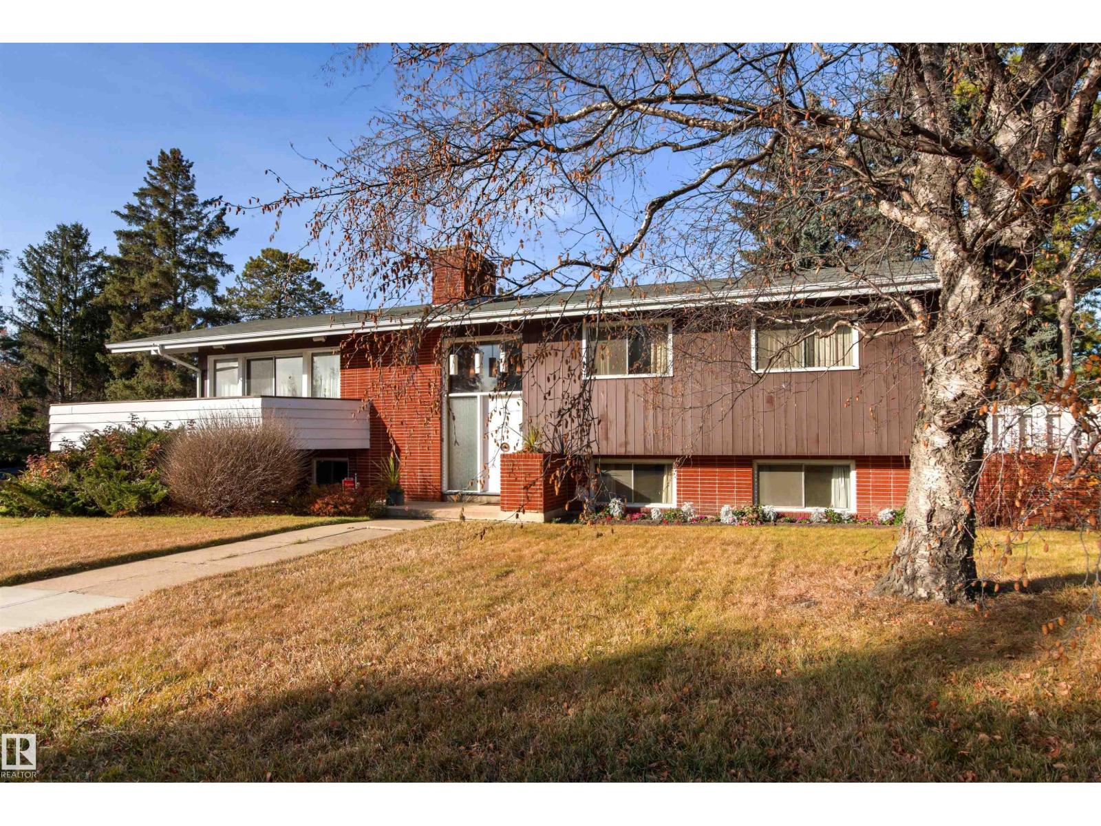 Property photograph 2 for MLS E4514925