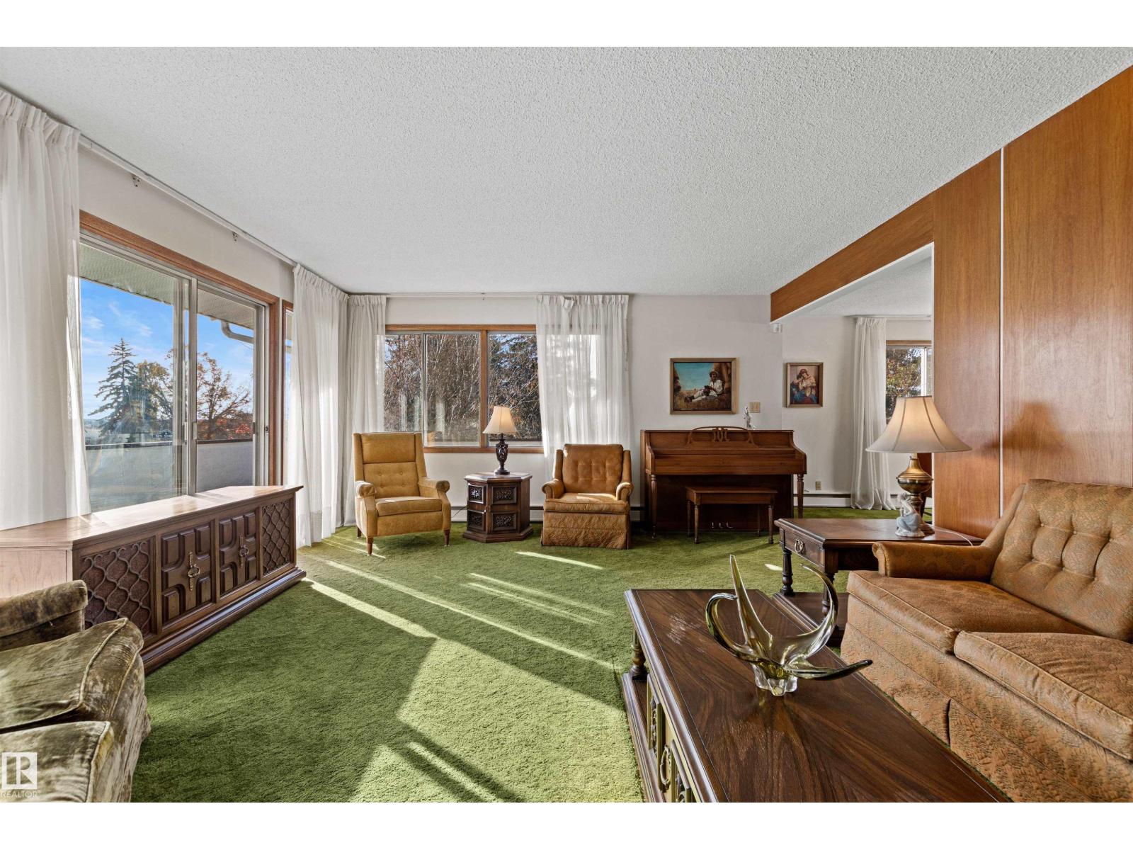 Property photograph 9 for MLS E4514925