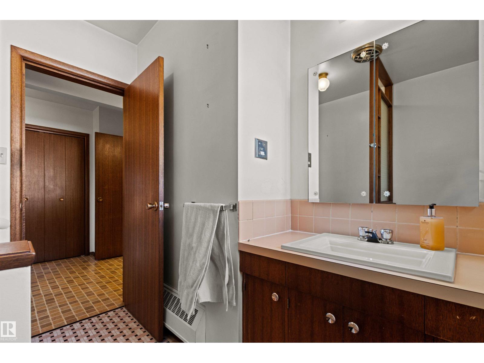 Property photograph 41 for MLS E4514925